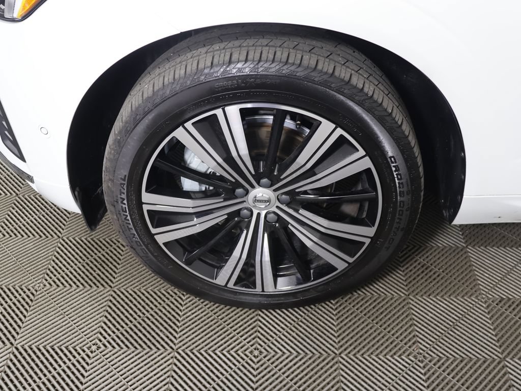 Used 2023 Volvo XC60 B5 Plus w/ Protection Package Premier AWD/4WD image 20
