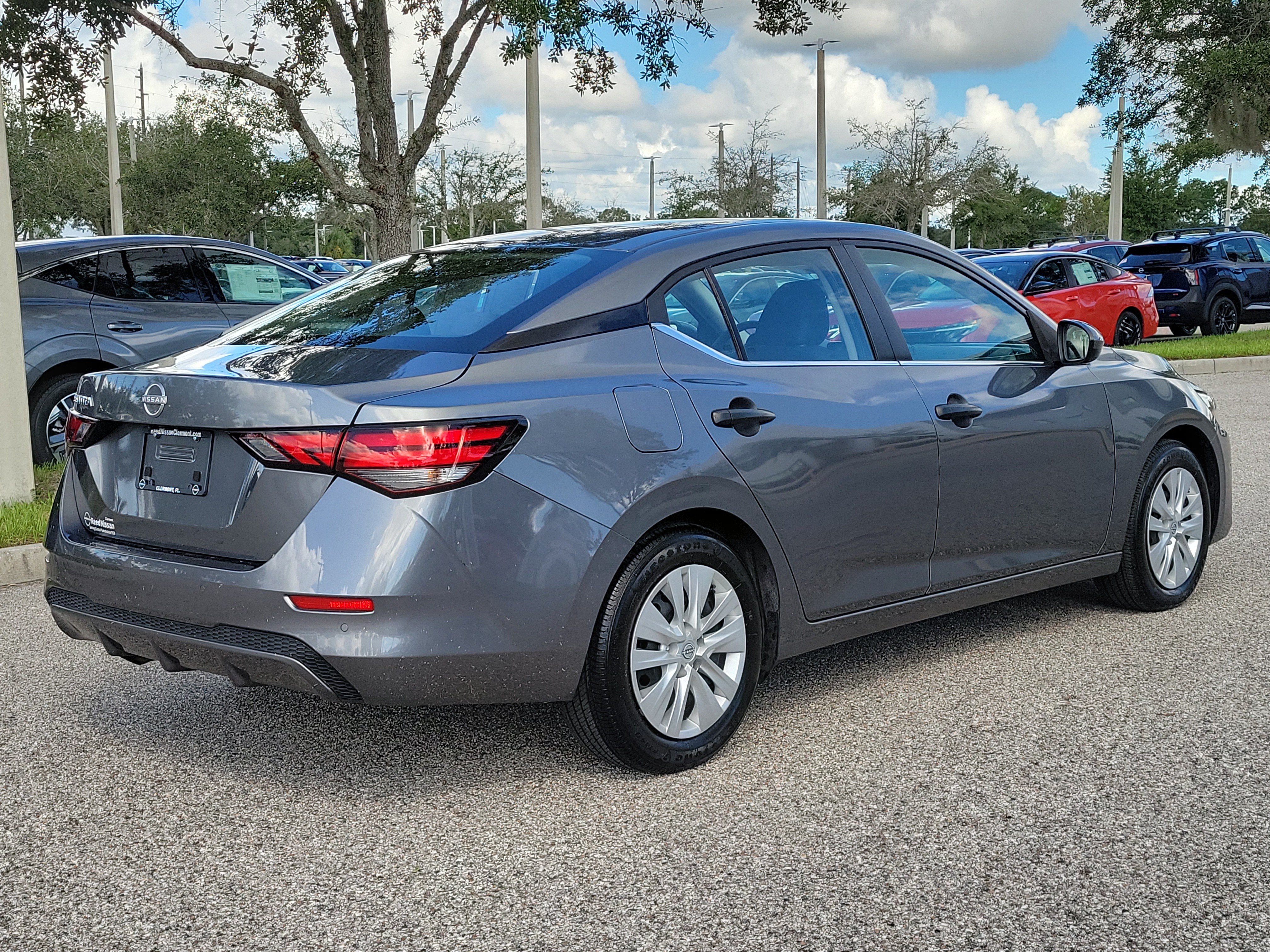 Certified 2025 Nissan Sentra S FWD image 6