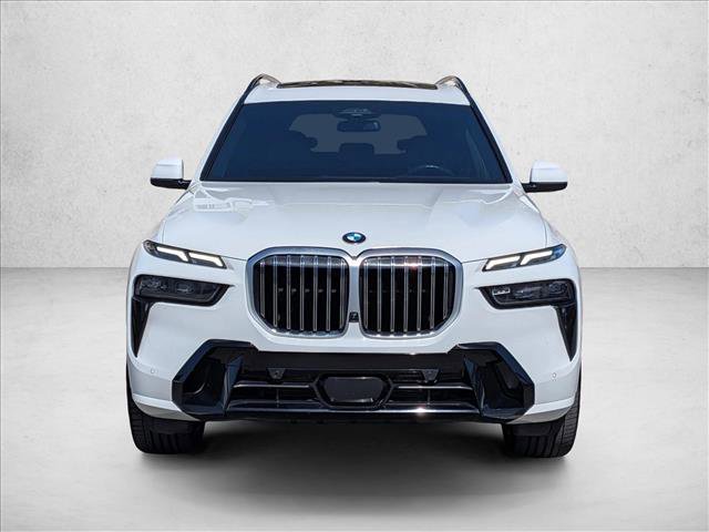 Used 2023 BMW X7 xDrive40i w/ Executive Package AWD/4WD image 2