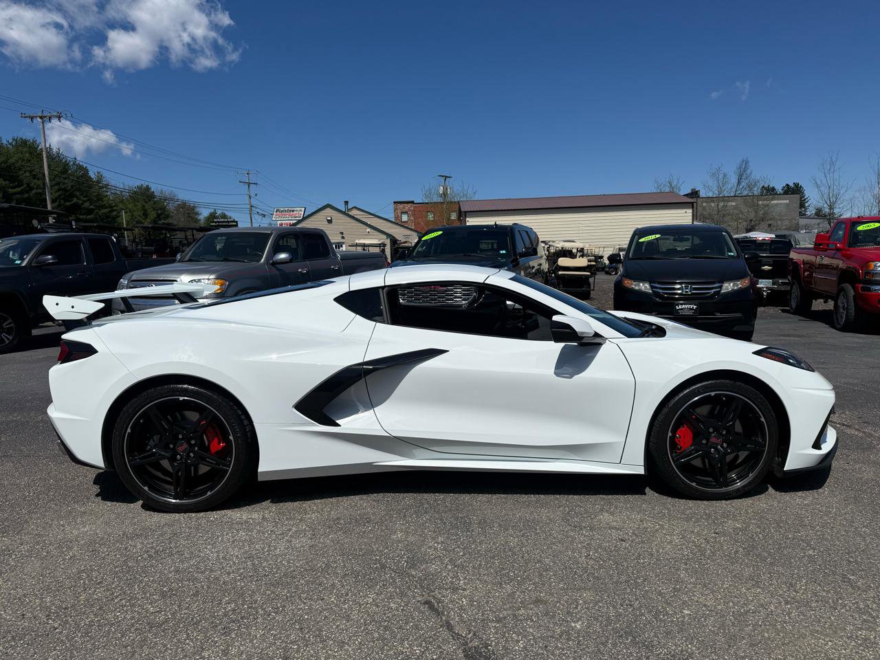 Used 2023 Chevrolet Corvette Stingray Coupe w/ Z51 Performance Package RWD image 22