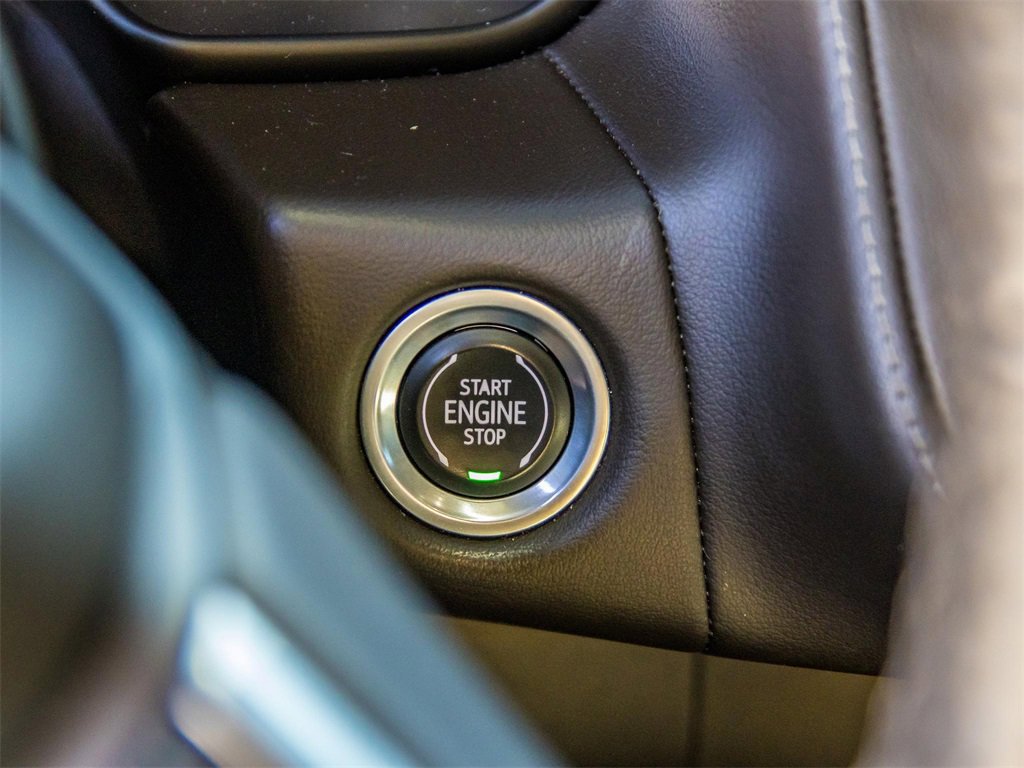 Used 2022 Chevrolet Tahoe LT image 32