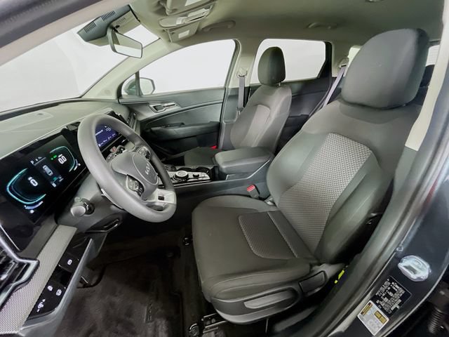 Used 2025 Kia Sportage LX FWD image 20
