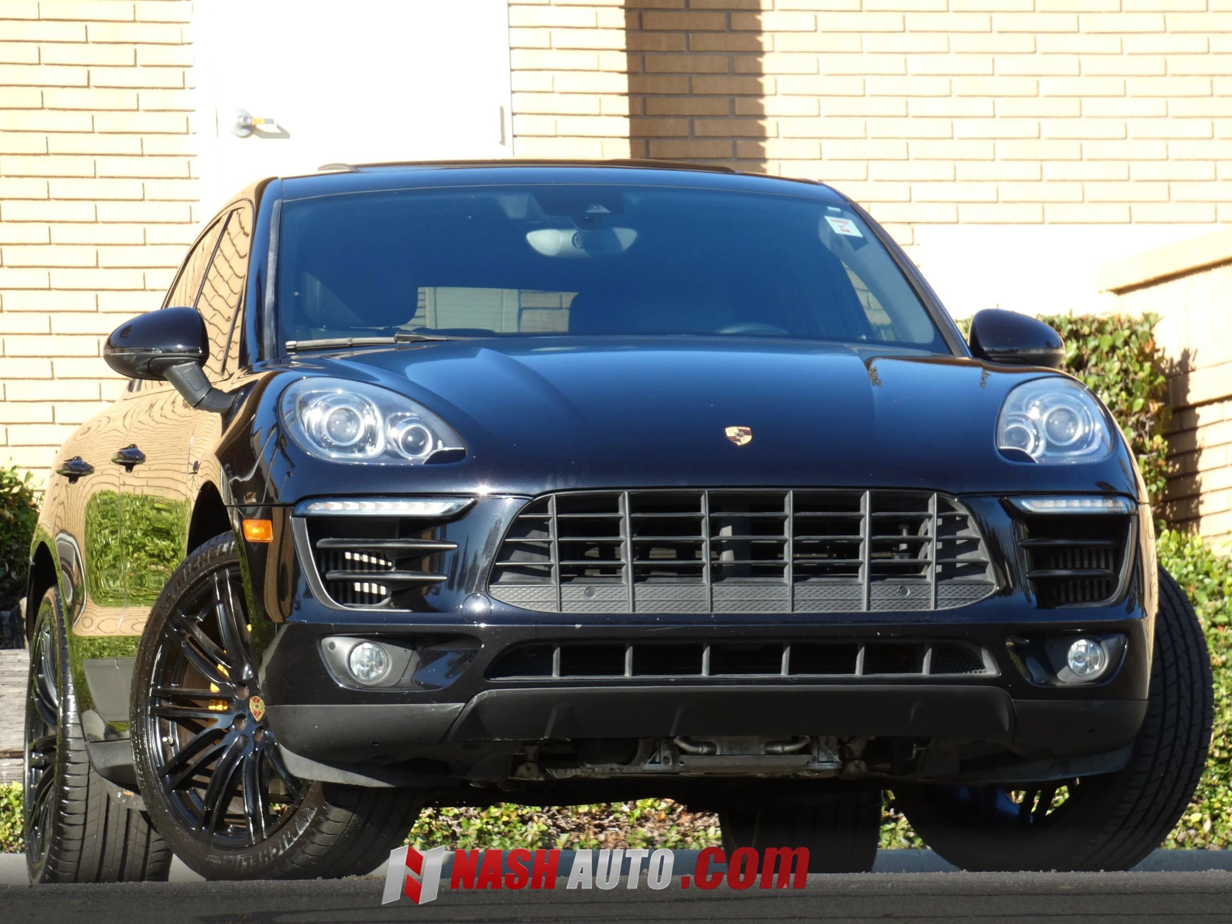 Used 2015 Porsche Macan S AWD/4WD image 1