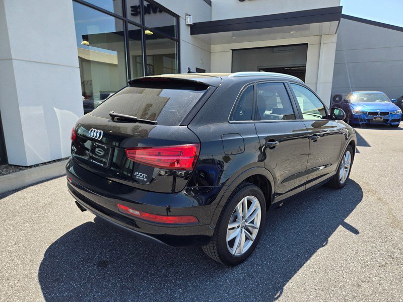 Used 2018 Audi Q3 2.0T Premium w/ Convenience Package image 3