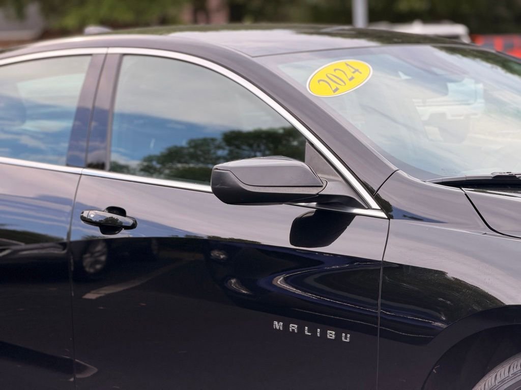 Used 2024 Chevrolet Malibu LT FWD image 7
