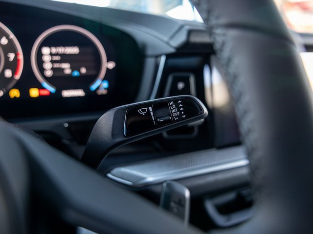 New 2026 Porsche Cayenne S image 29