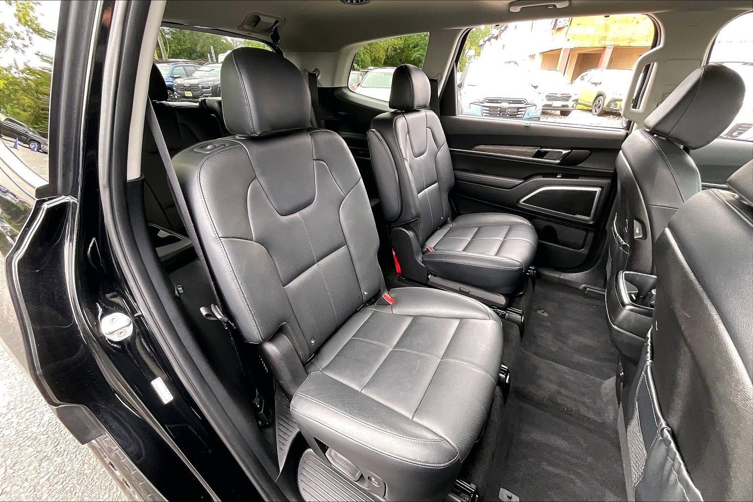 Used 2022 Kia Telluride EX w/ EX Premium Package AWD/4WD image 19