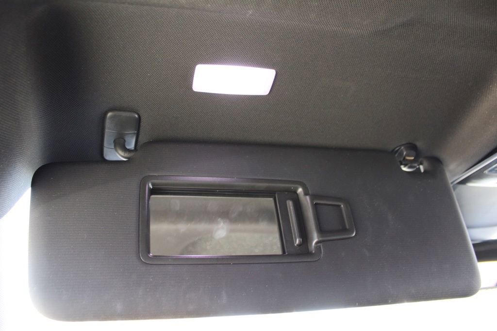 Used 2022 Volkswagen Tiguan SE R-Line image 49