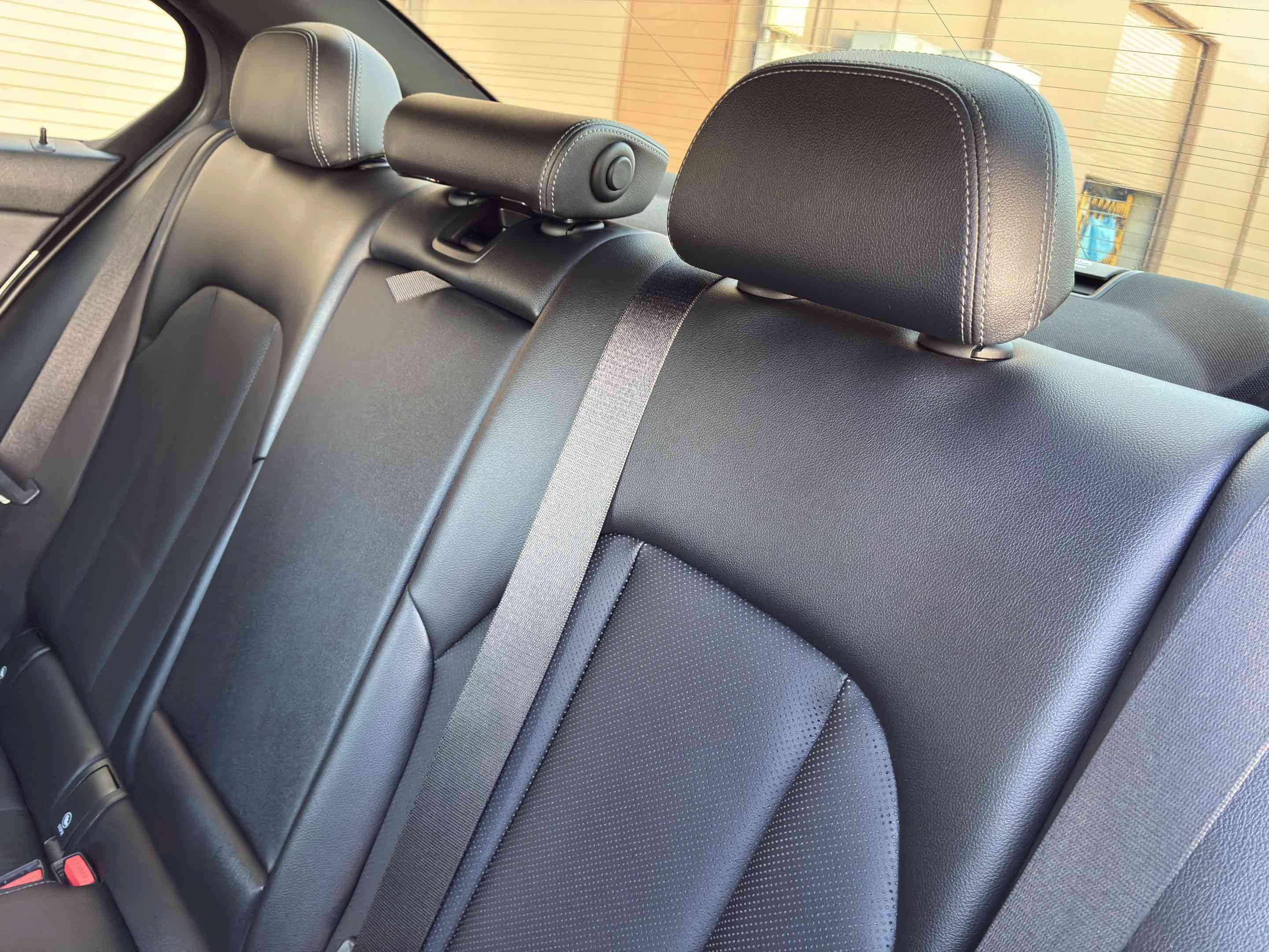 Used 2022 BMW 330e w/ Driving Assistance Package RWD image 56