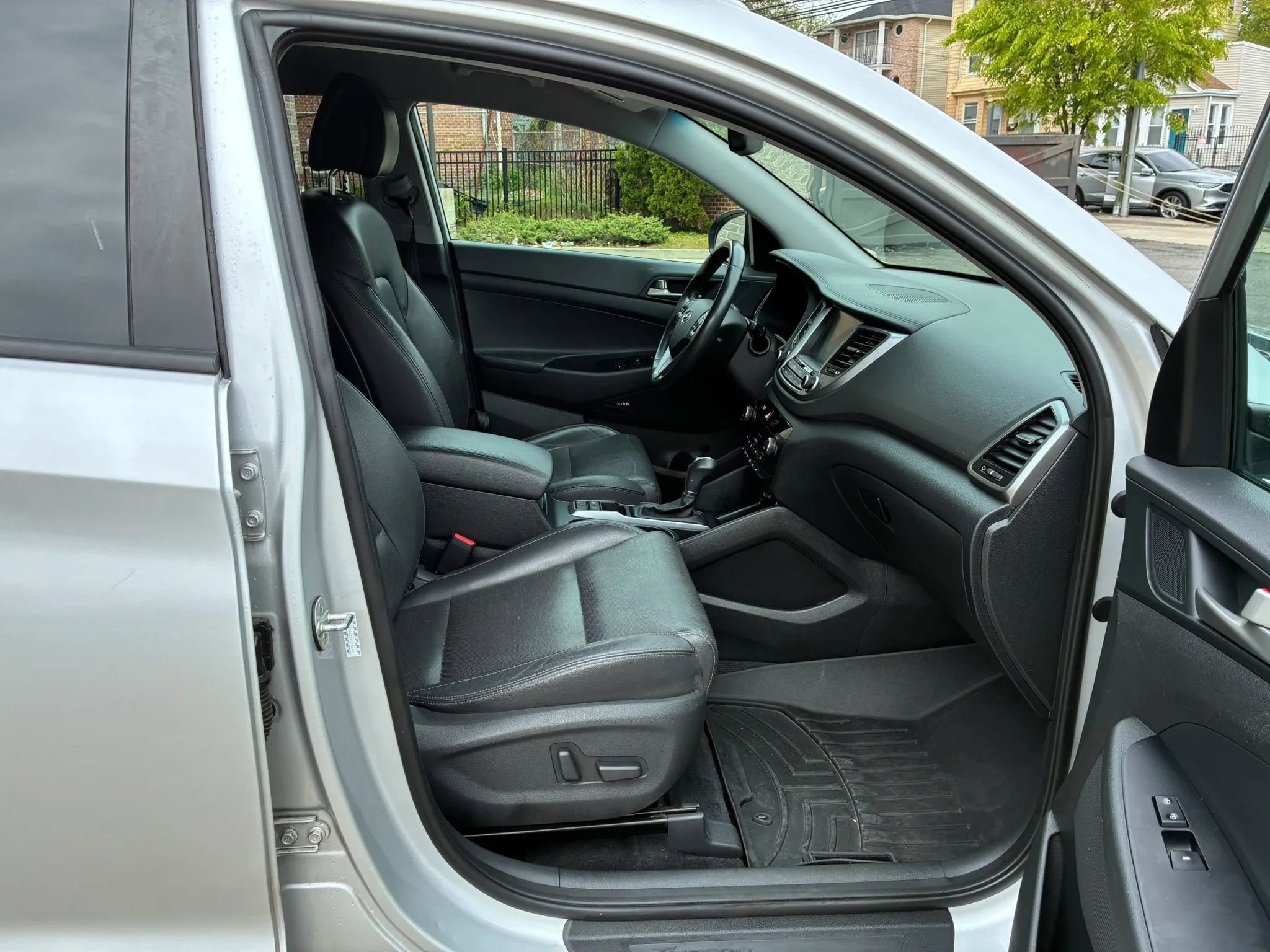 Used 2018 Hyundai Tucson SEL Plus AWD/4WD image 14