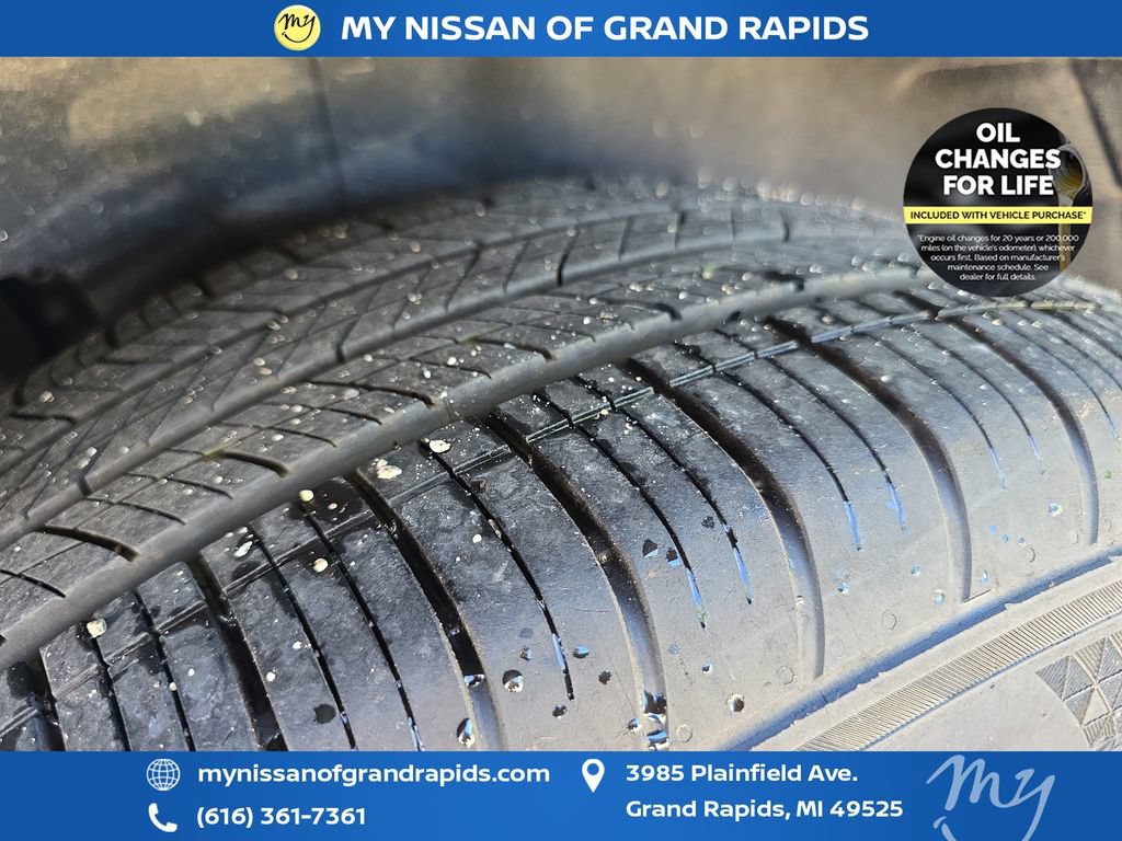 Used 2025 Nissan Murano SV AWD/4WD image 35