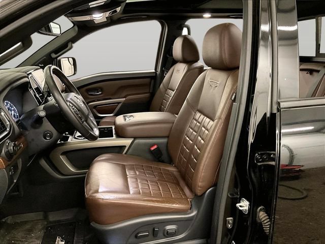 Used 2022 Nissan Titan Platinum Reserve w/ Moonroof Package AWD/4WD image 24