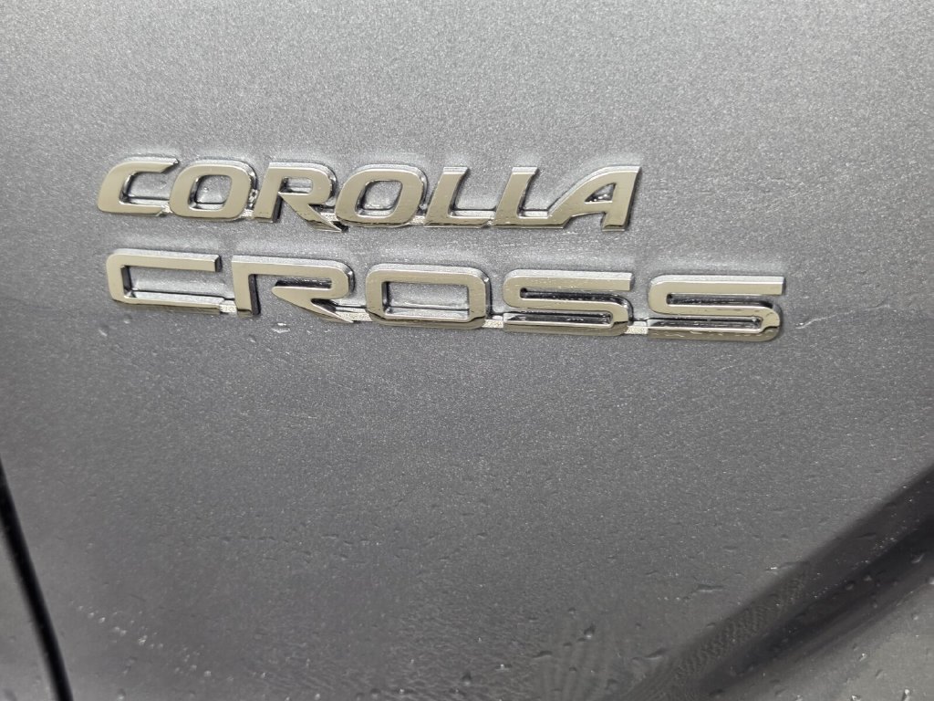 Used 2023 Toyota Corolla Cross LE FWD image 26