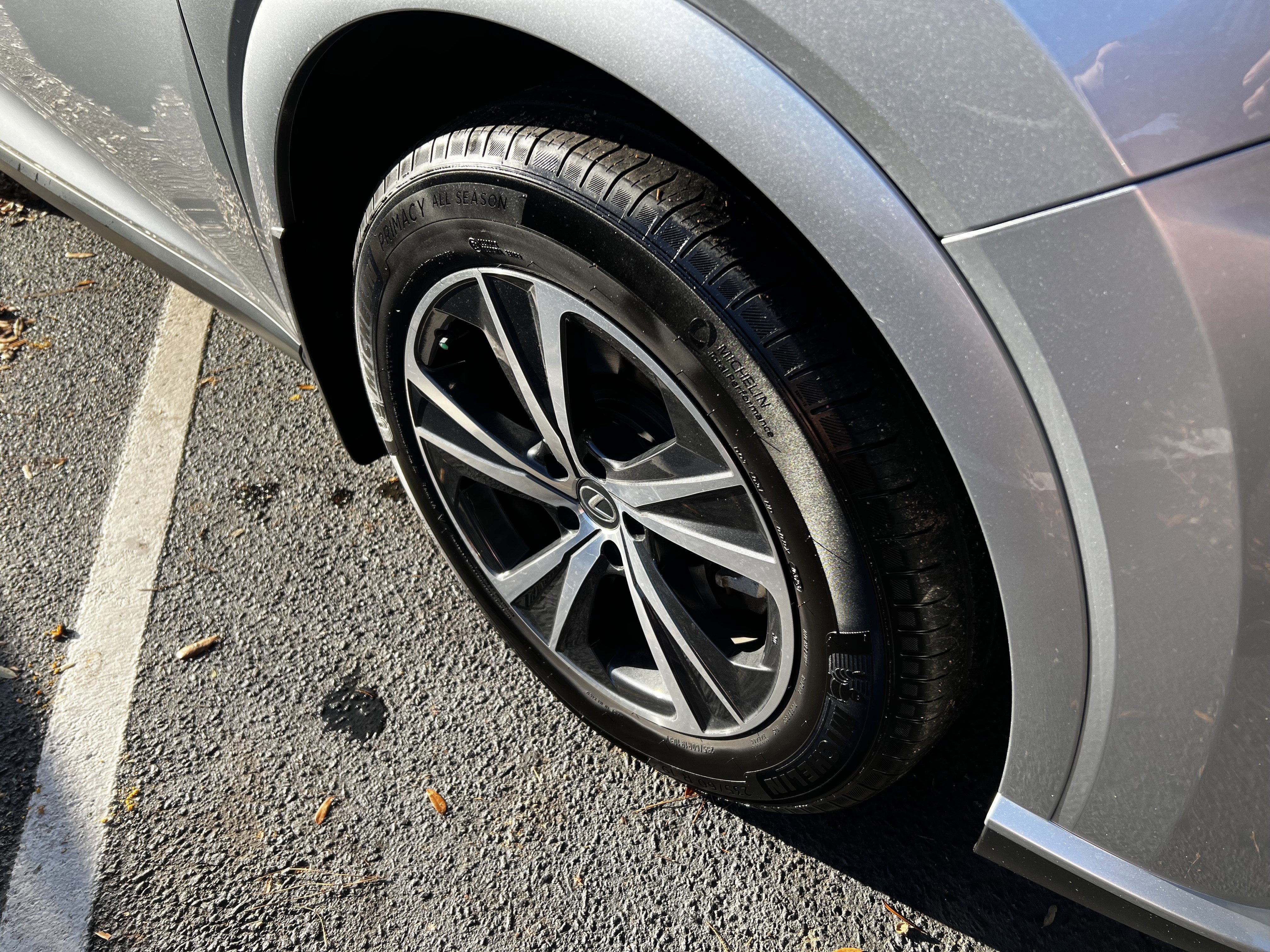 Used 2023 Lexus RX 350h image 11