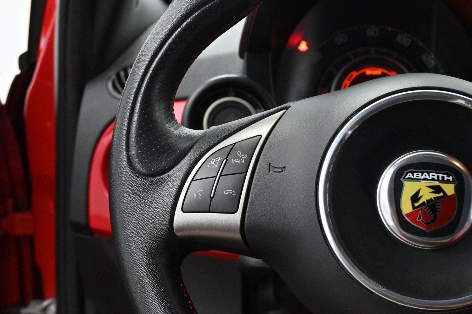 Used 2013 FIAT 500 Abarth FWD image 16