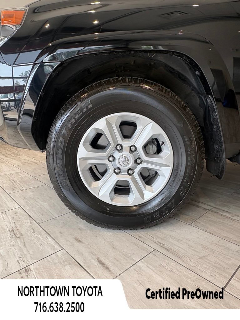 Used 2023 Toyota 4Runner SR5 Premium w/ Moonroof Package RWD image 13