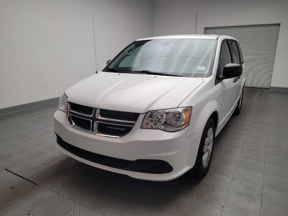 Used 2019 Dodge Grand Caravan SE w/ UConnect Hands-Free Group FWD image 15