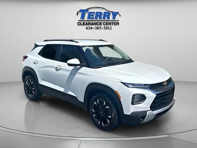 Used 2023 Chevrolet TrailBlazer LT w/ Convenience Package FWD image 2