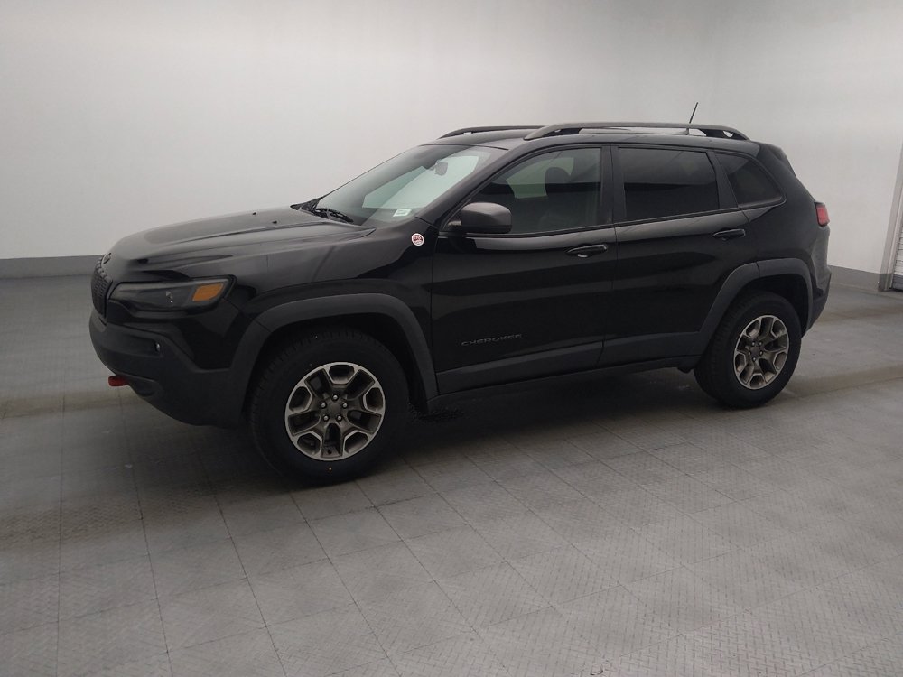 Used 2020 Jeep Cherokee Trailhawk w/ Cold Weather Group AWD/4WD image 2
