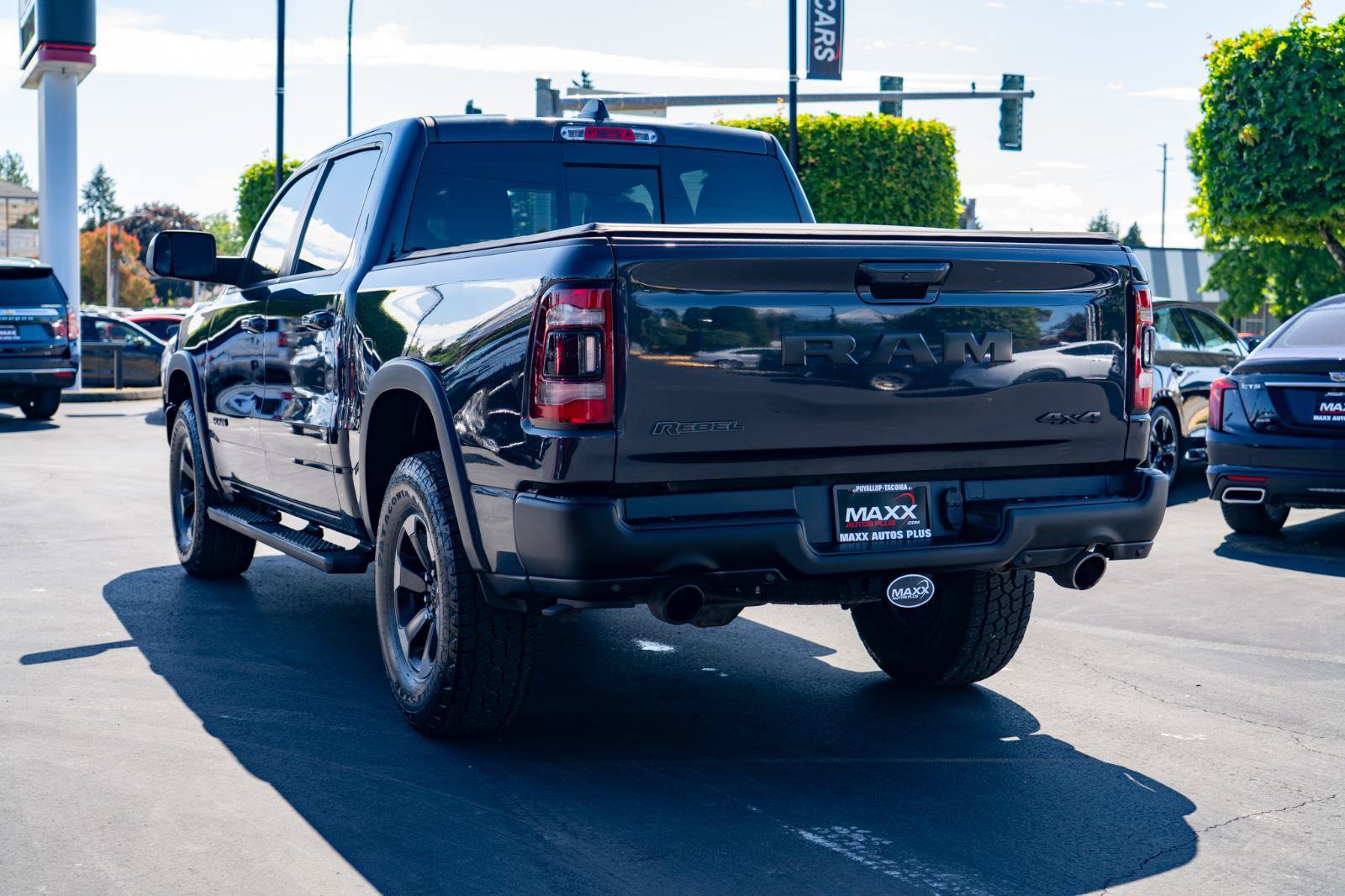 Used 2020 RAM 1500 Rebel w/ Rebel Level 2 Equipment Group AWD/4WD image 11