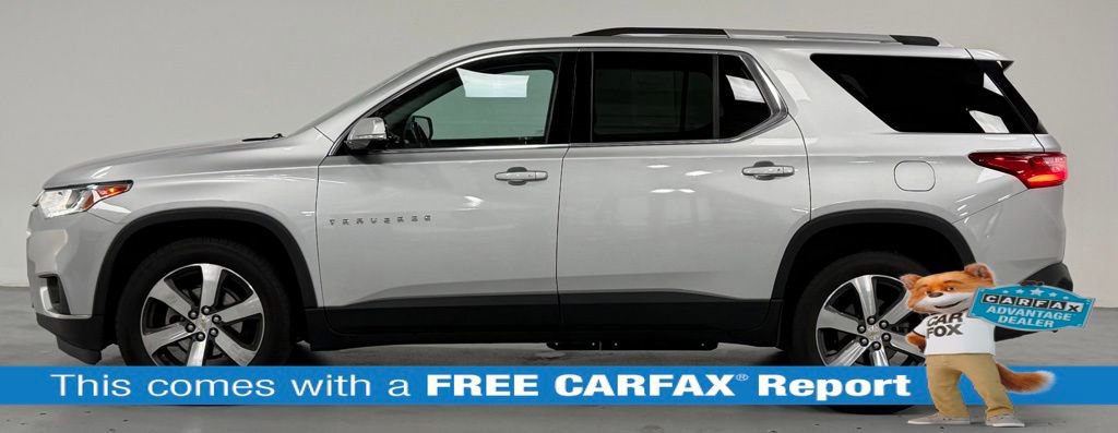 Used 2018 Chevrolet Traverse LT FWD image 2