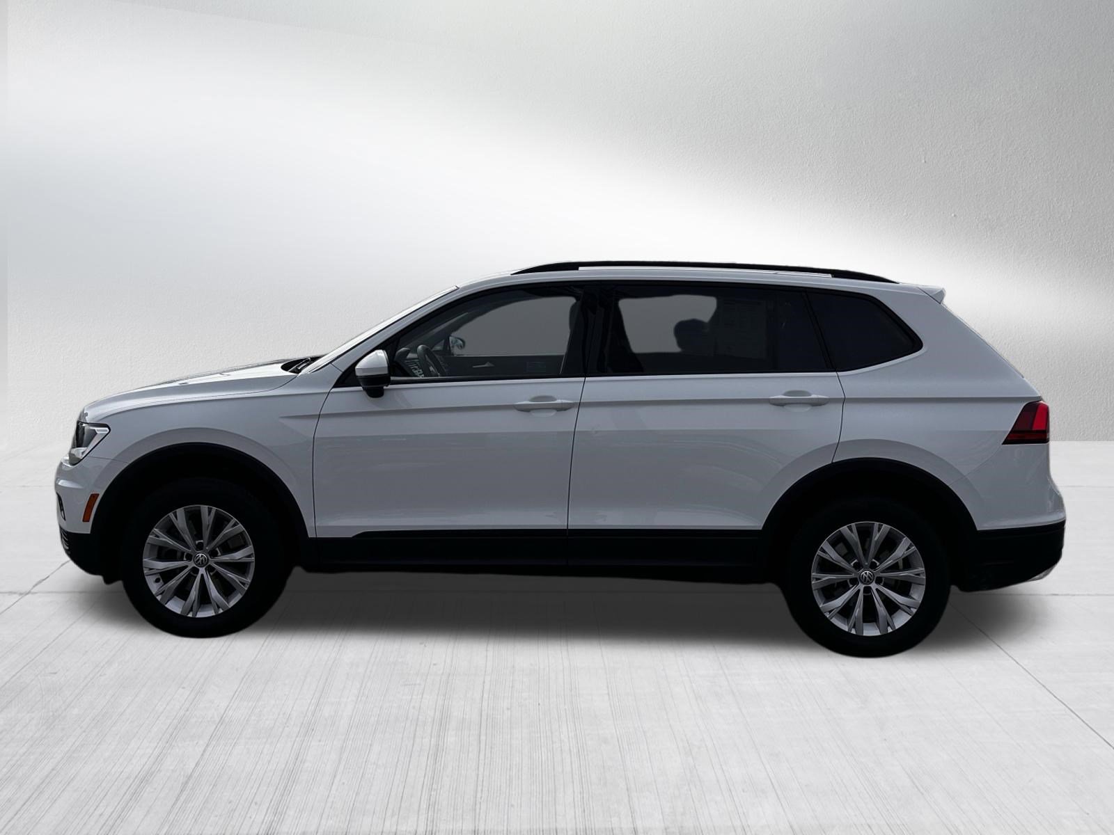 Used 2020 Volkswagen Tiguan S image 4