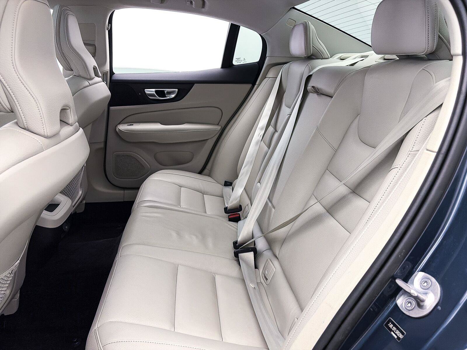 Used 2024 Volvo S60 B5 Plus FWD image 41