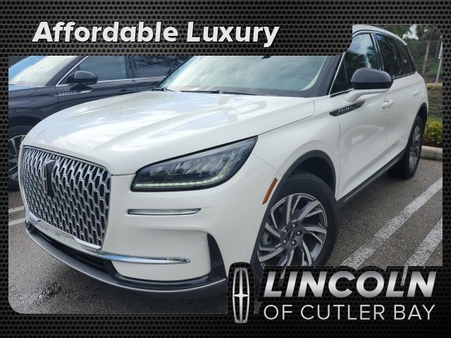 Certified 2023 Lincoln Corsair FWD image 1