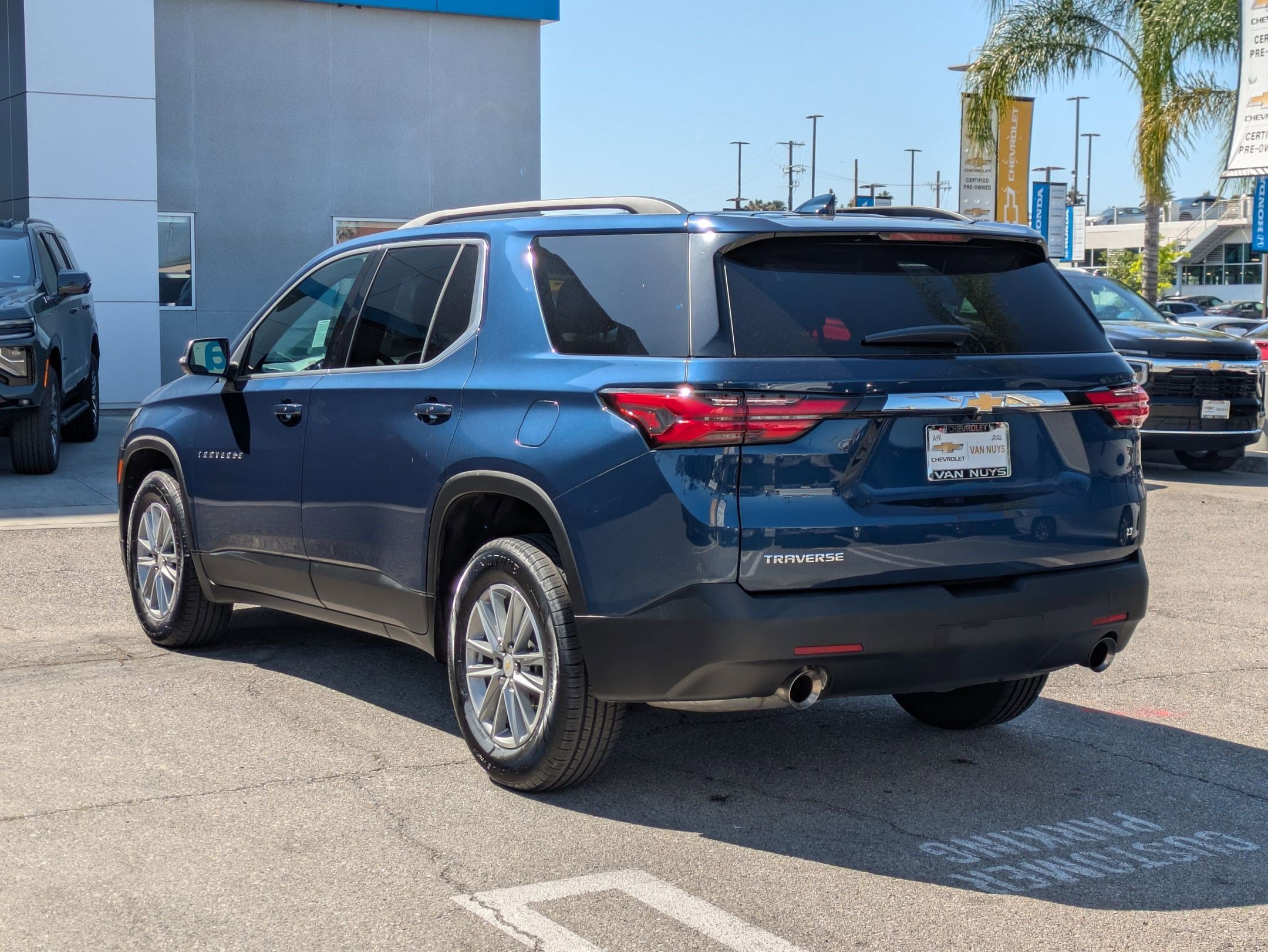 Certified 2023 Chevrolet Traverse LT image 7