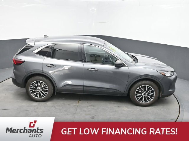 Used 2023 Ford Escape Active w/ Tech Pack #1 AWD/4WD image 39
