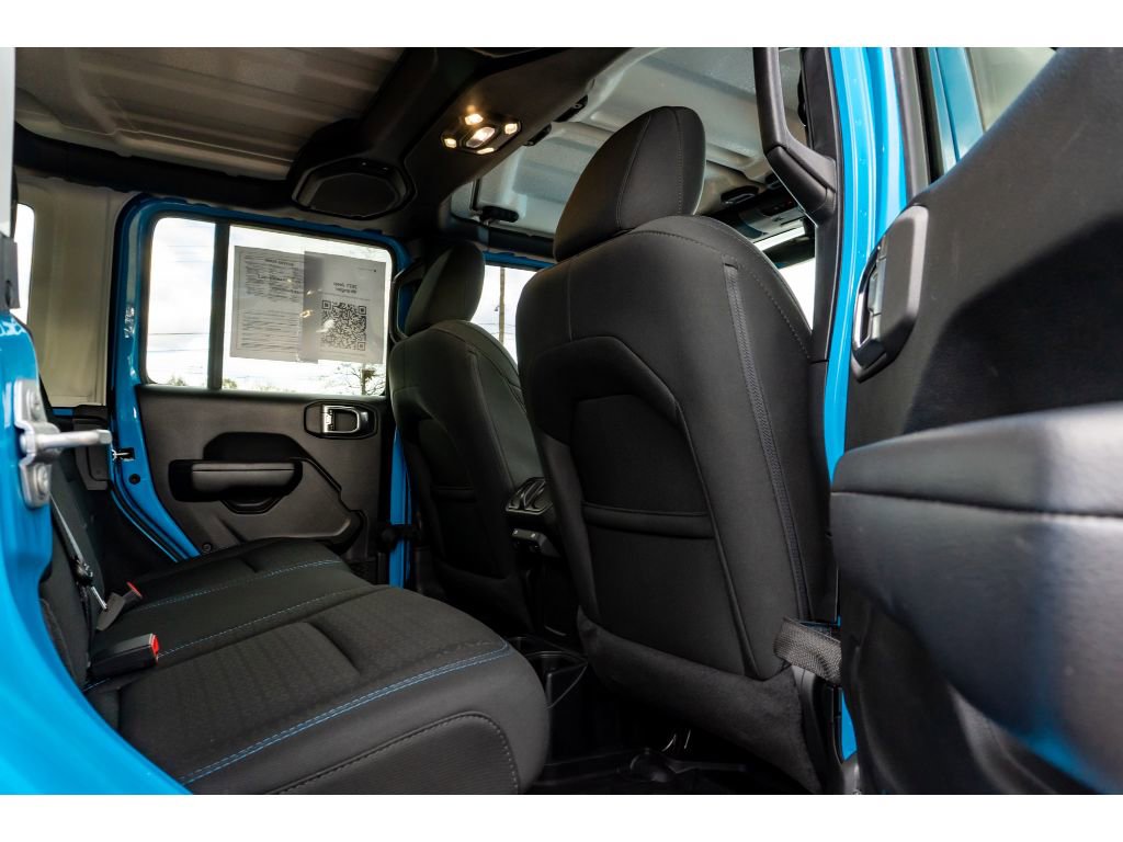 Used 2021 Jeep Wrangler Unlimited Islander image 16