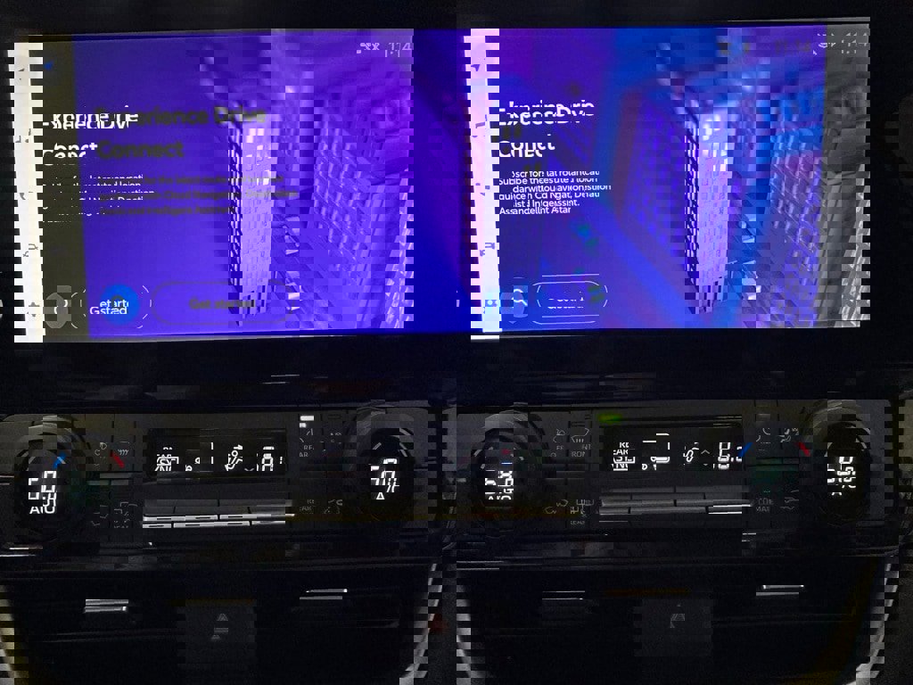 Used 2025 Toyota Grand Highlander AWD image 26