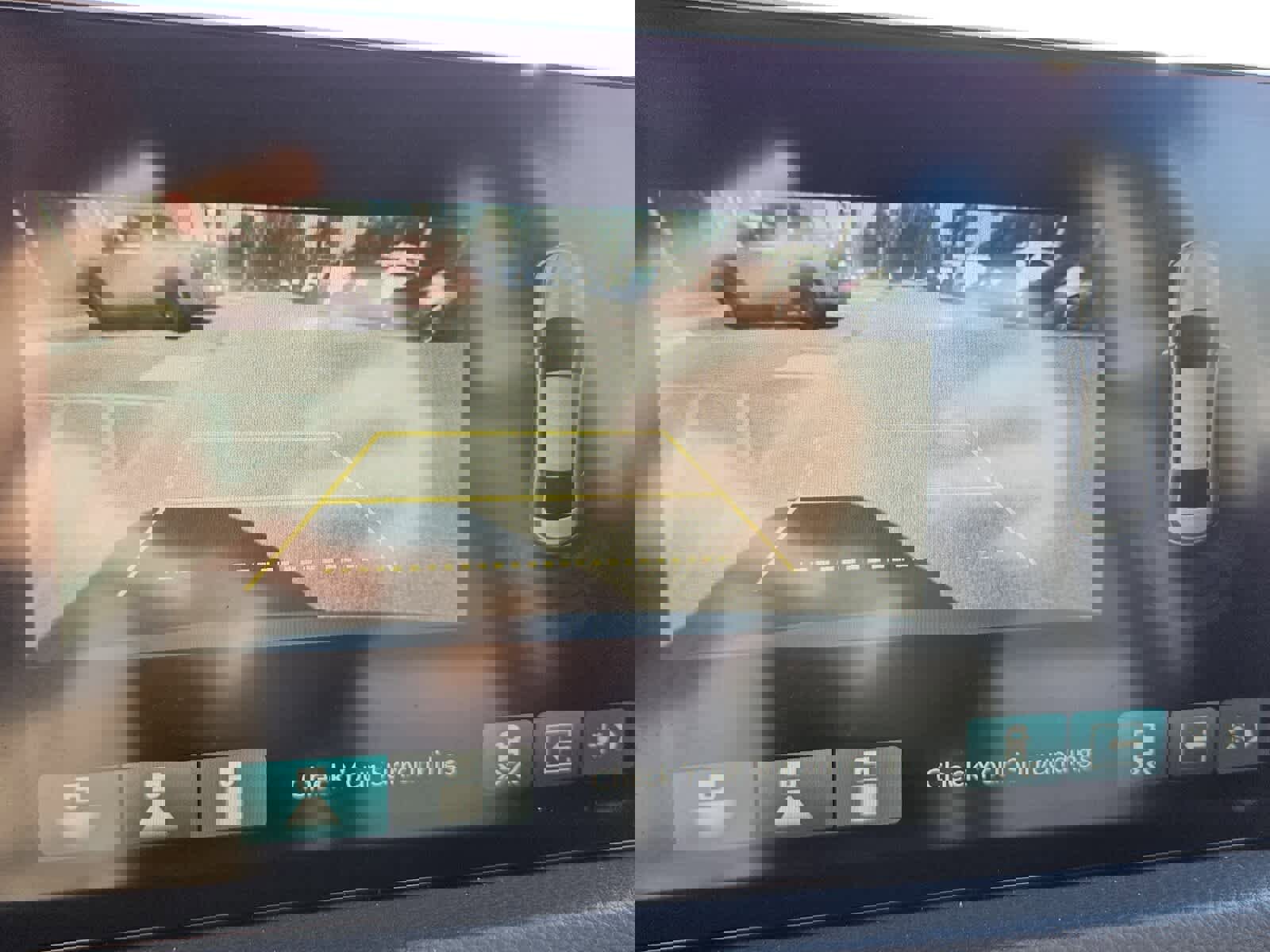 Used 2022 Honda Civic Touring image 9