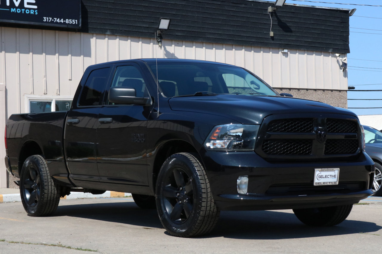 Used 2018 RAM 1500 Express w/ Black Ram 1500 Express Group image 4