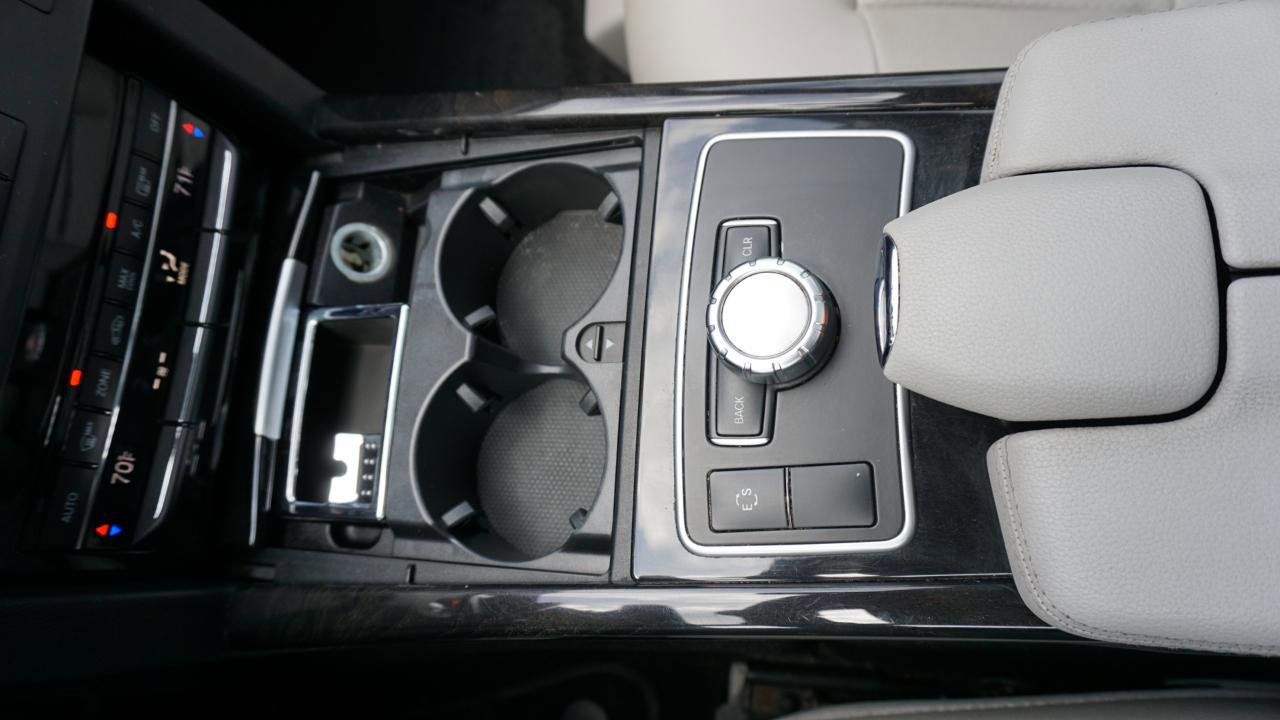 Used 2013 Mercedes-Benz E 350 BlueTEC Sedan image 26
