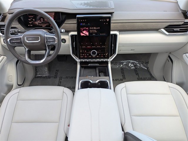 Used 2024 GMC Acadia Denali image 19