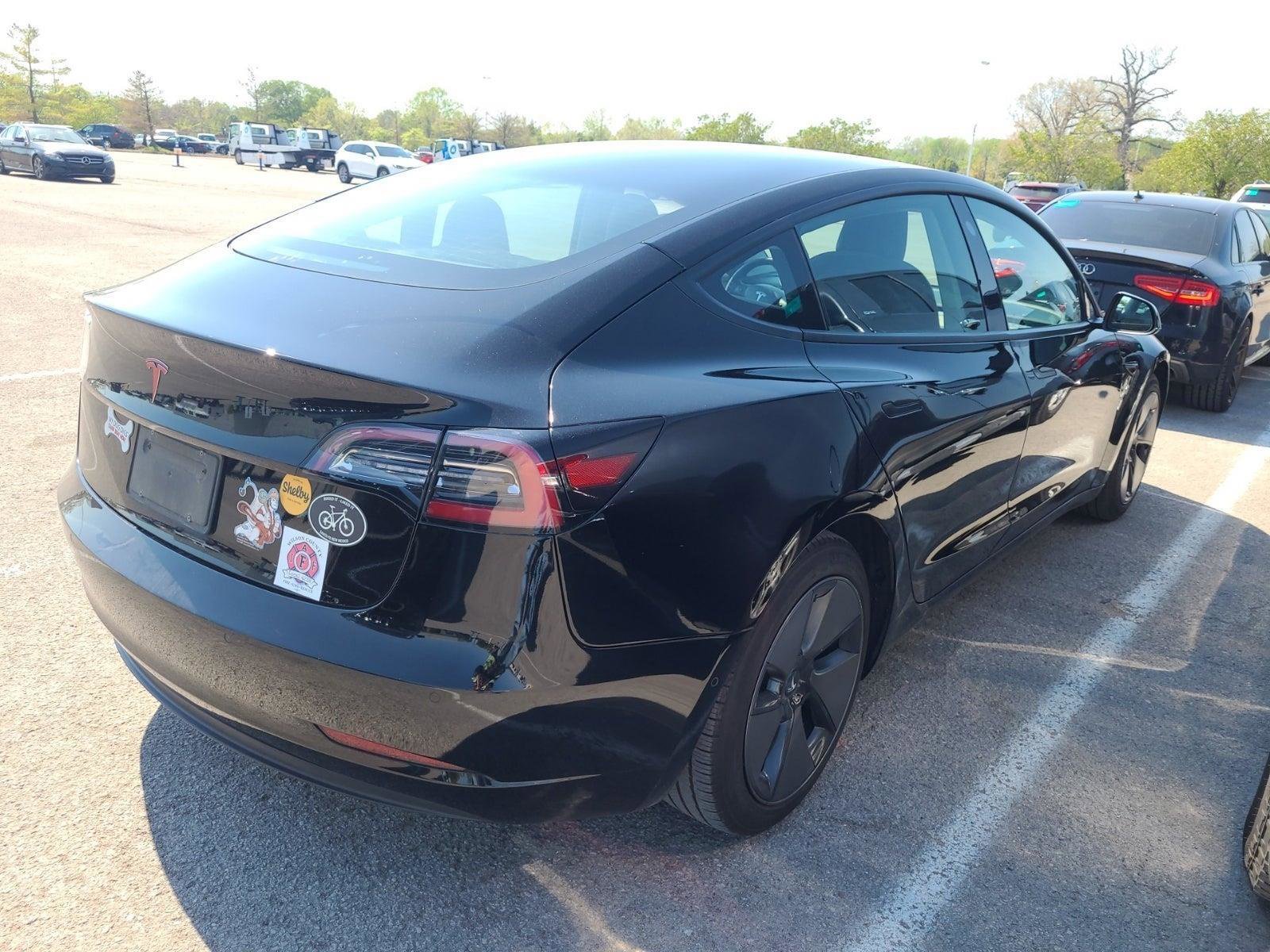 Used 2021 Tesla Model 3 Standard Range Plus RWD image 4