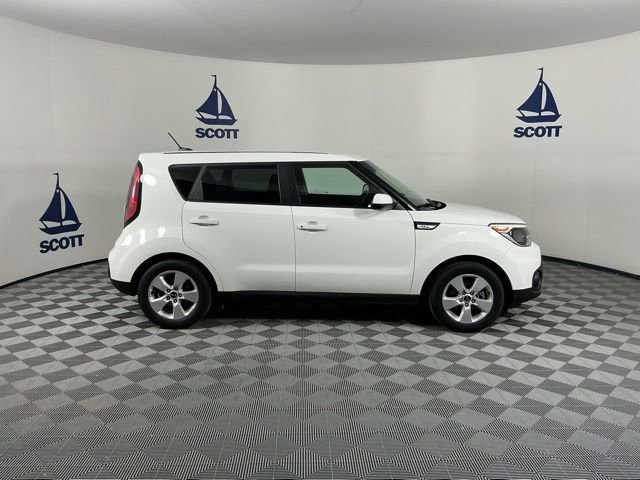 Used 2018 Kia Soul FWD image 6