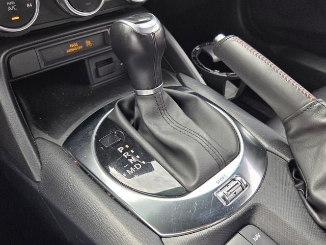 Used 2018 FIAT 124 Spider Abarth RWD image 13
