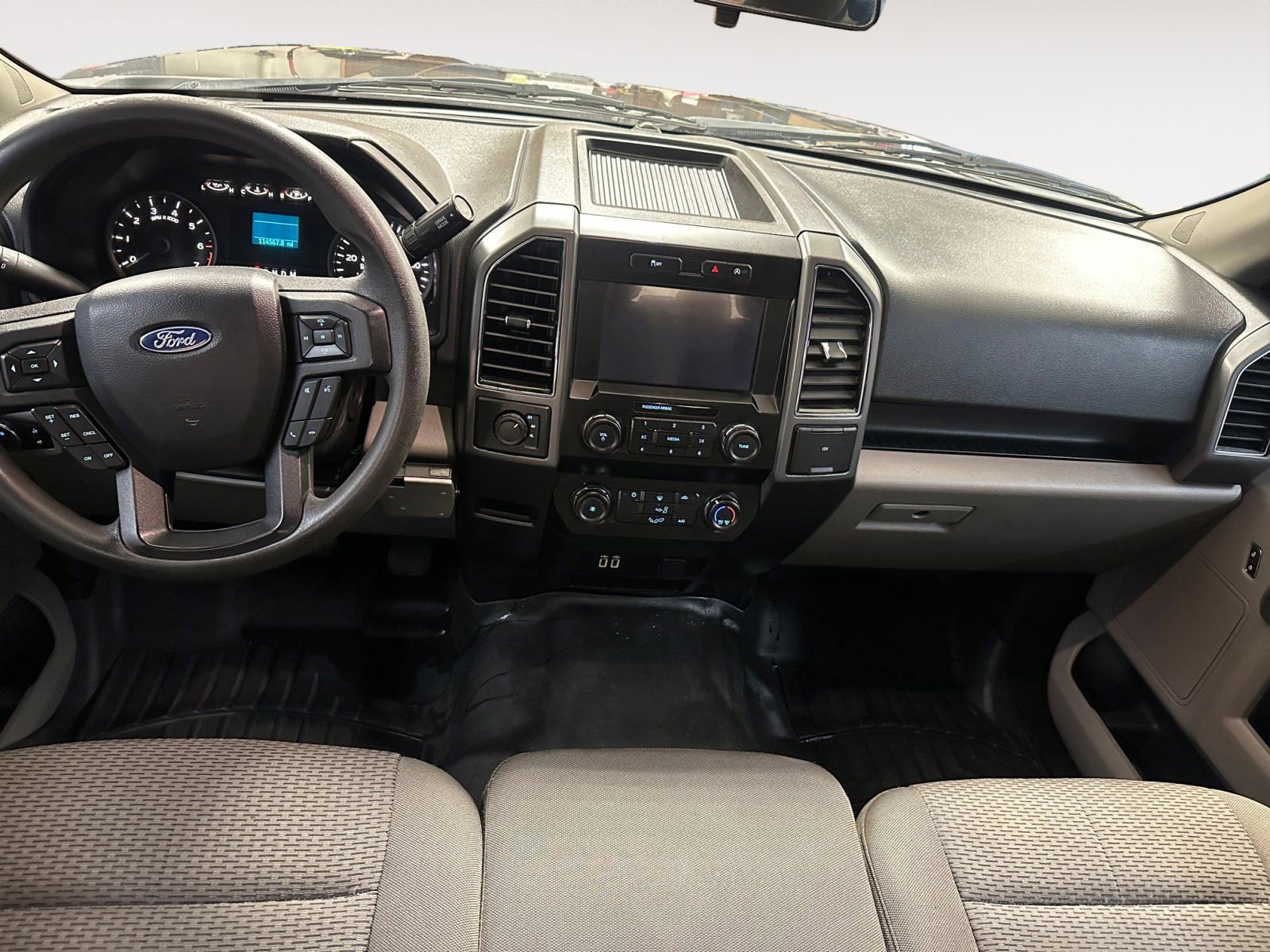 Used 2019 Ford F150 XLT image 11