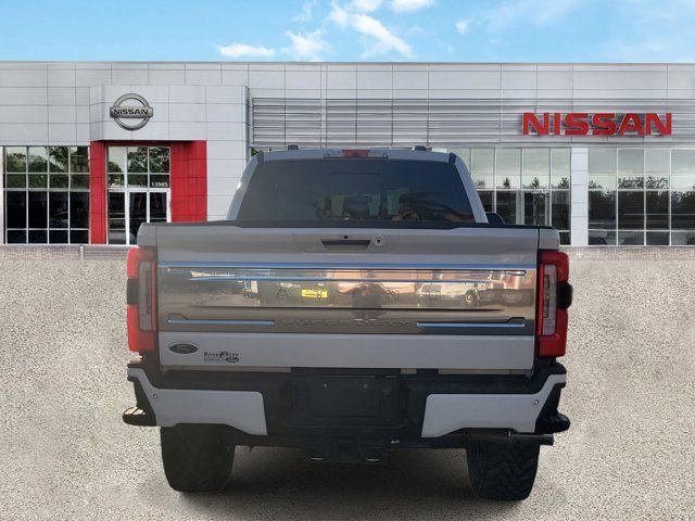Used 2024 Ford F250 Platinum image 4