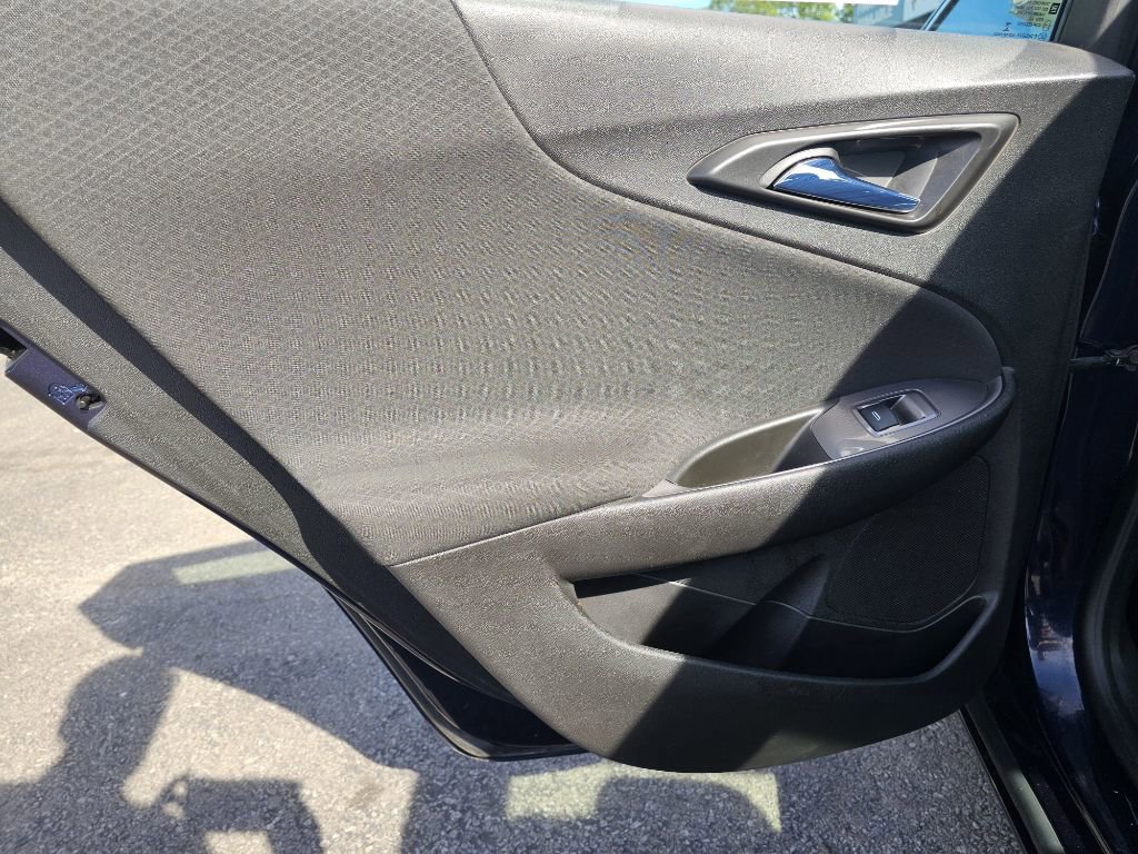 Used 2018 Chevrolet Malibu LS image 29