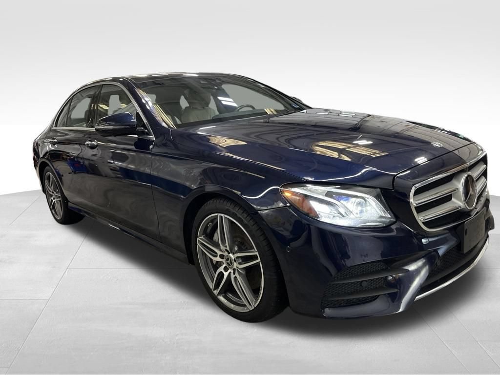 Used 2018 Mercedes-Benz E 300 4MATIC image 7
