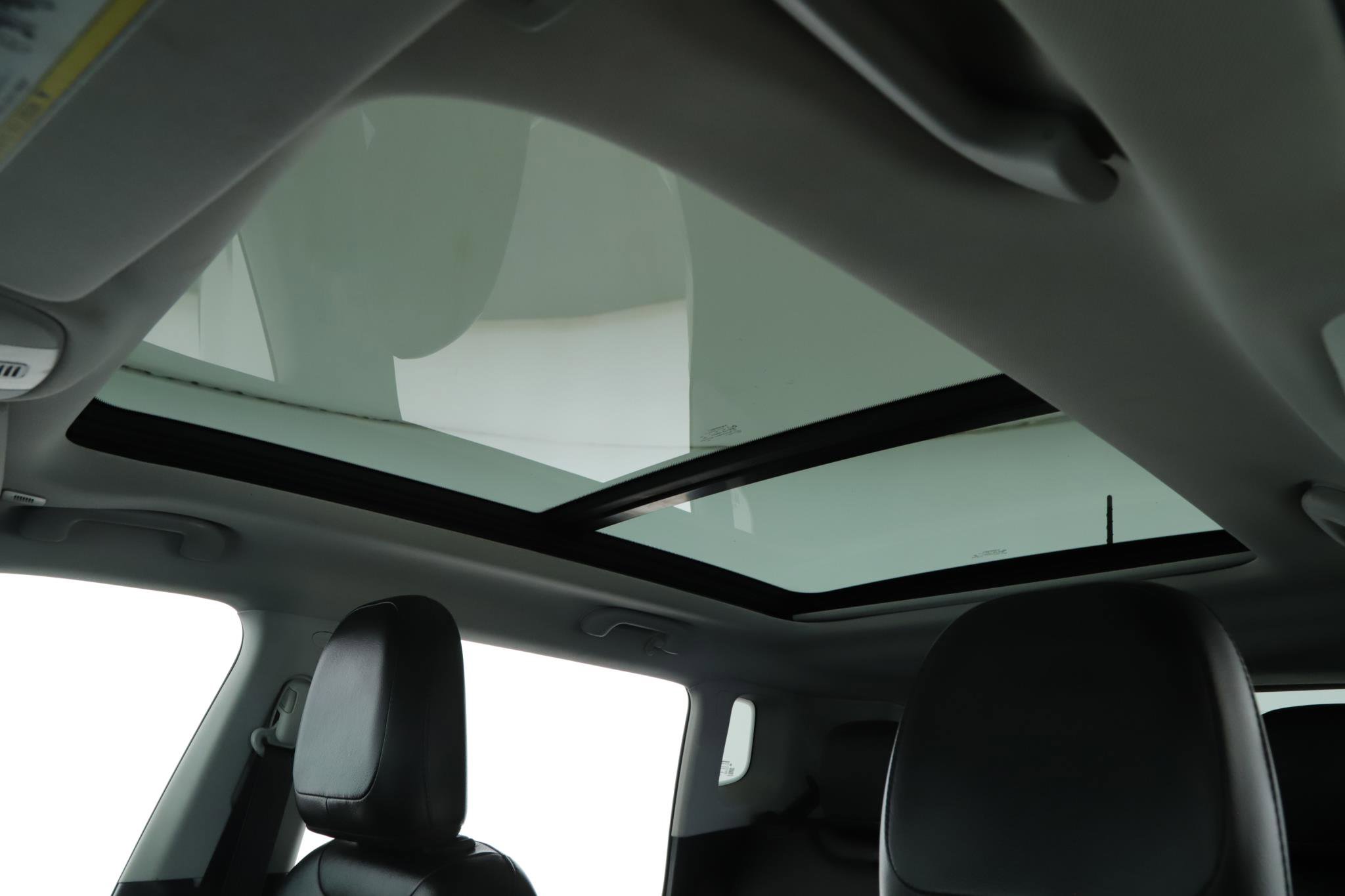 Used 2019 Jeep Compass High Altitude image 17