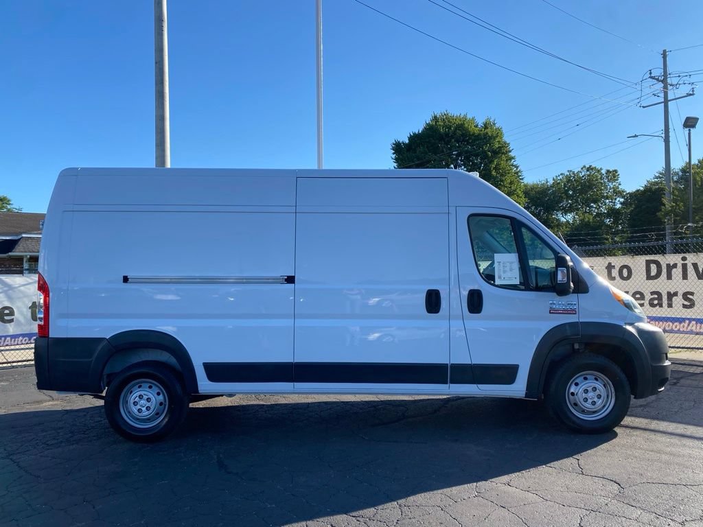 Used 2016 RAM ProMaster 2500 FWD image 2