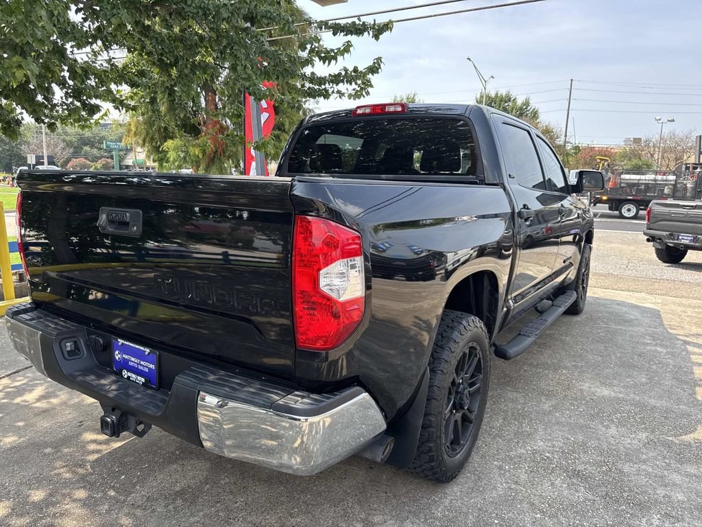 Used 2019 Toyota Tundra SR5 w/ SR5 Upgrade Package AWD/4WD image 8