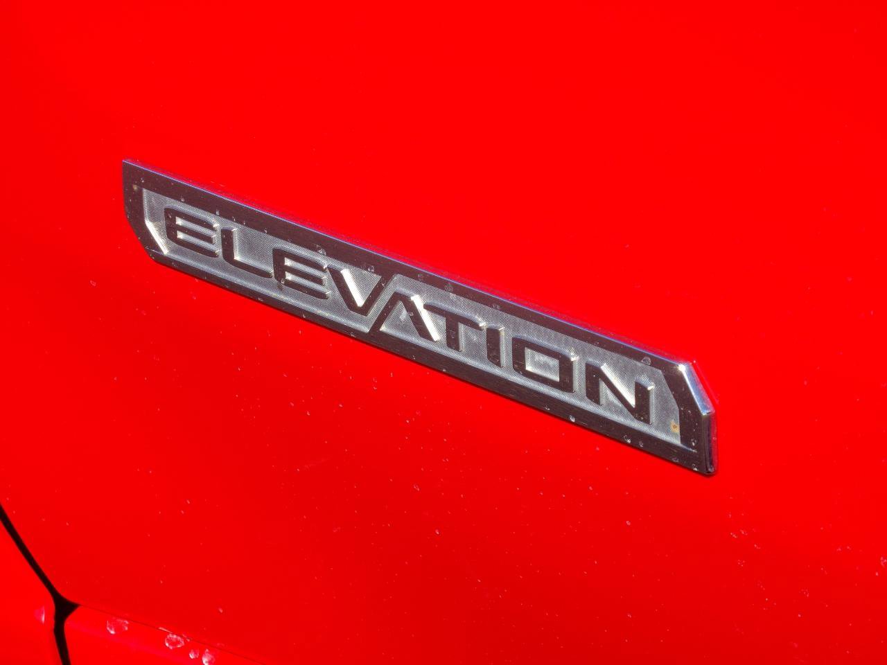 Used 2023 GMC Sierra 1500 Elevation w/ Preferred Package image 11