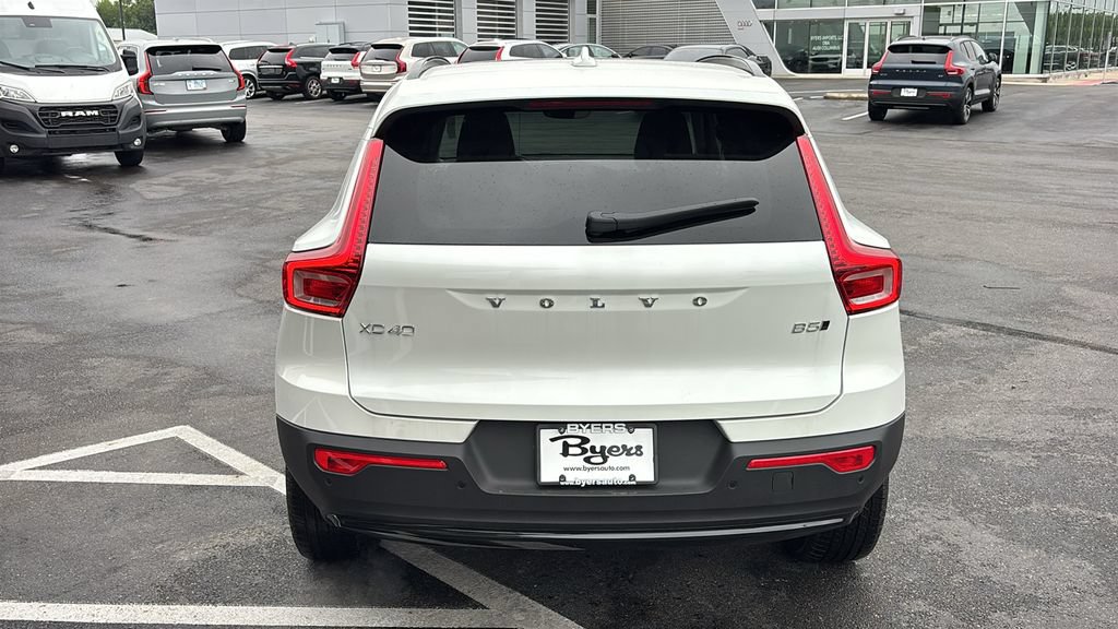 New 2026 Volvo XC40 B5 Plus w/ Protection Package Premier AWD/4WD image 30