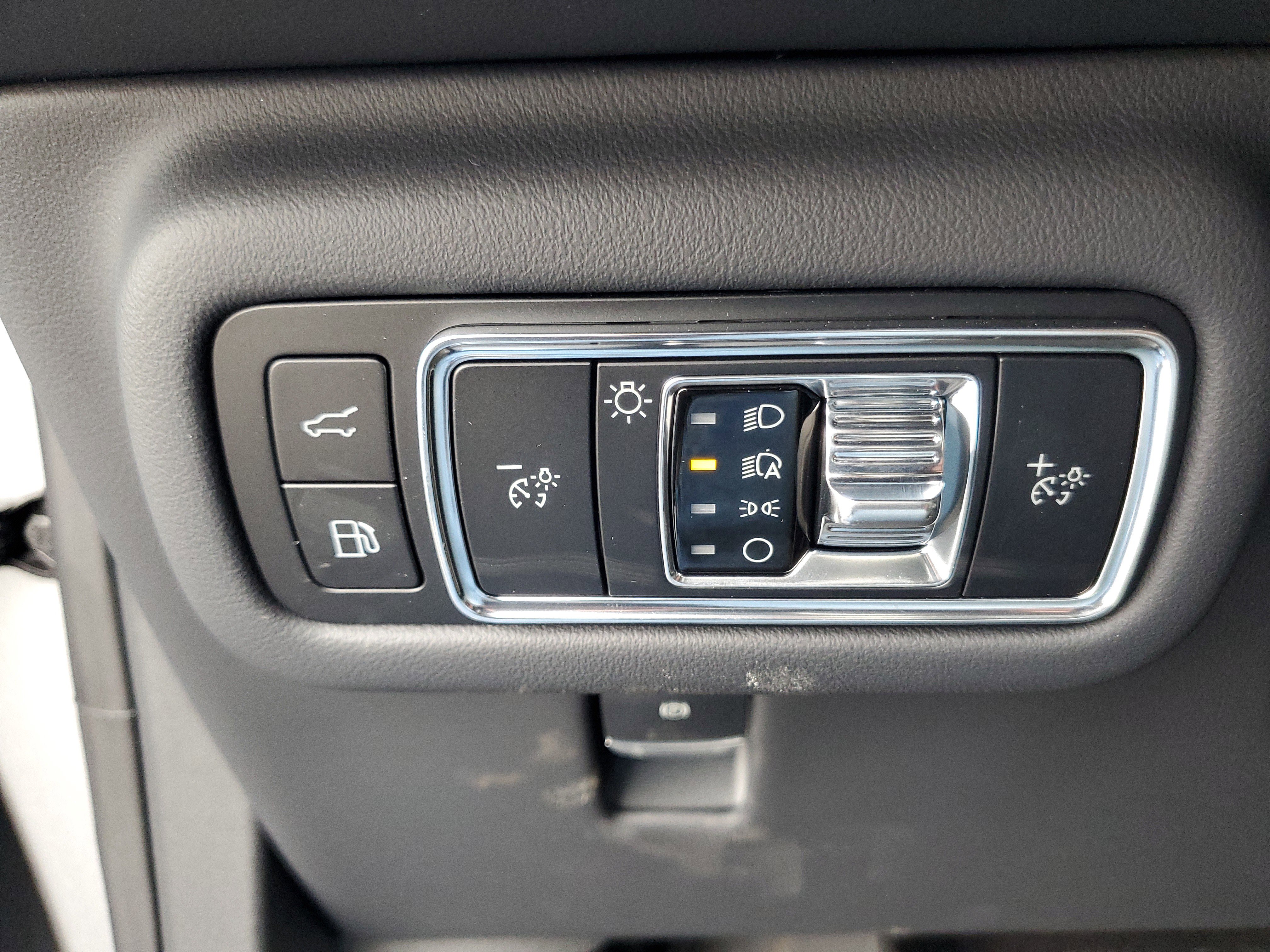 New 2026 Lincoln Nautilus Reserve image 14