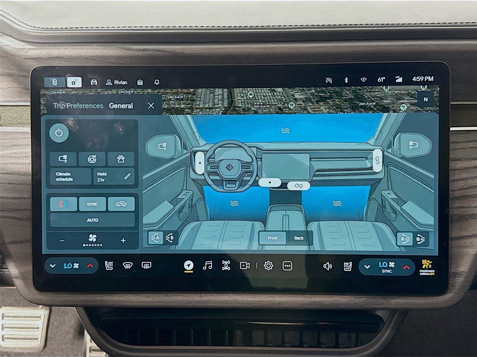 Used 2022 Rivian R1T Launch Edition image 11